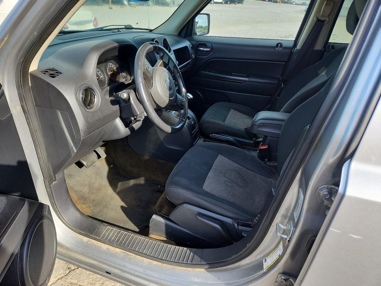 2017 JEEP Patriot VIN 1C4NJPFA3HD116681 photo 7
