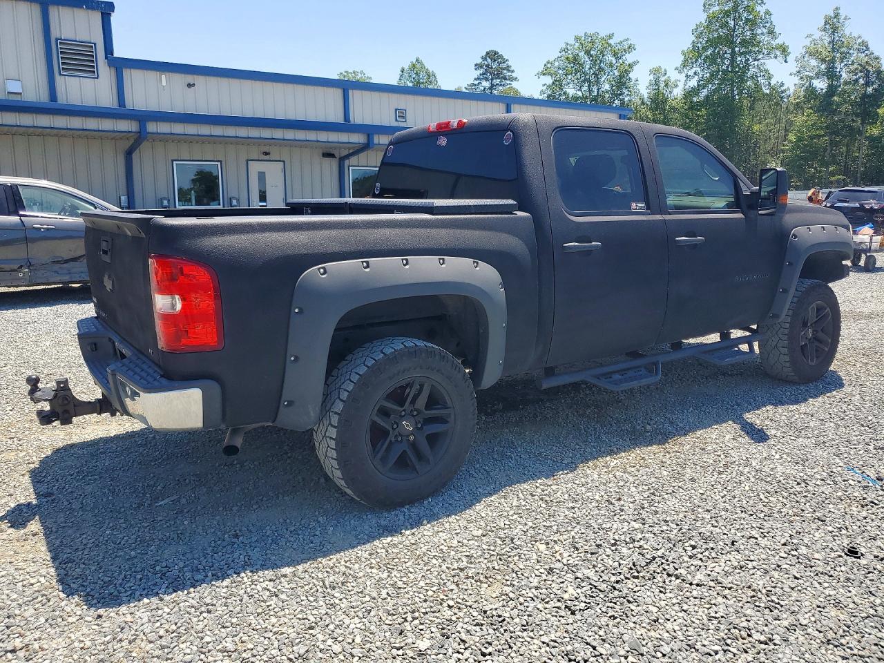 2011 CHEV All models VIN 3GCPKSE39BG322416 photo 3