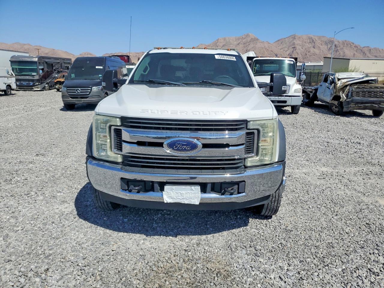 2017 FORD F550 VIN 1FDUF5GYXHDA01729 photo 5