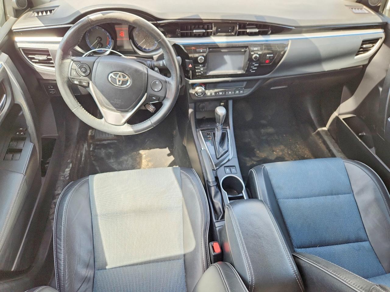 2016 Toyota Corolla VIN 2T1BURHE0GC526243 photo 8