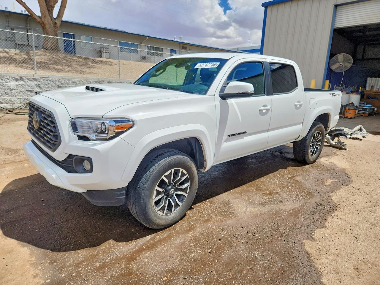 2022 Toyota Tacoma VIN 3TMAZ5CN7NM160251 photo 1