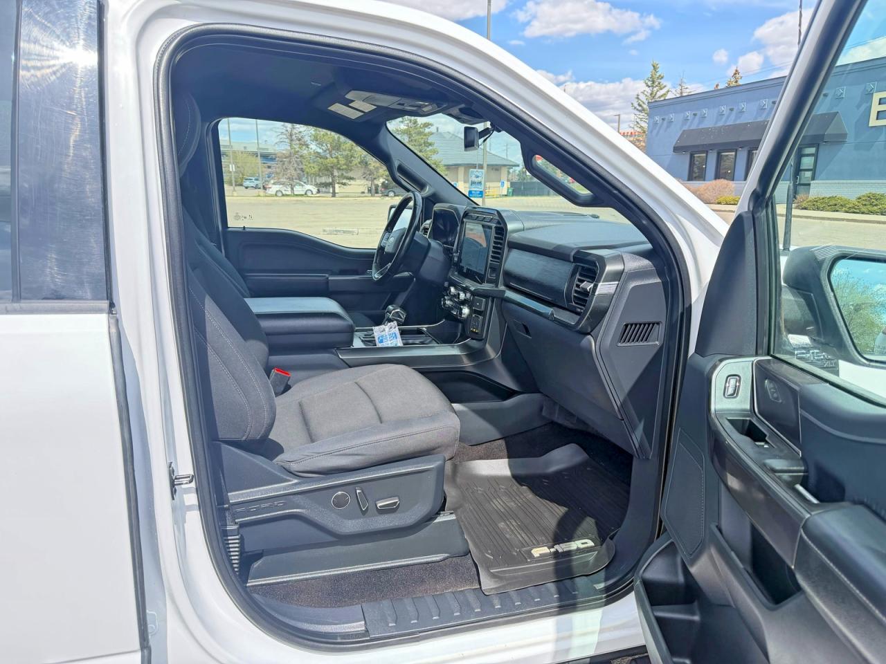 2021 Ford F150 VIN 1FTFW1E89MKE28494 photo 5