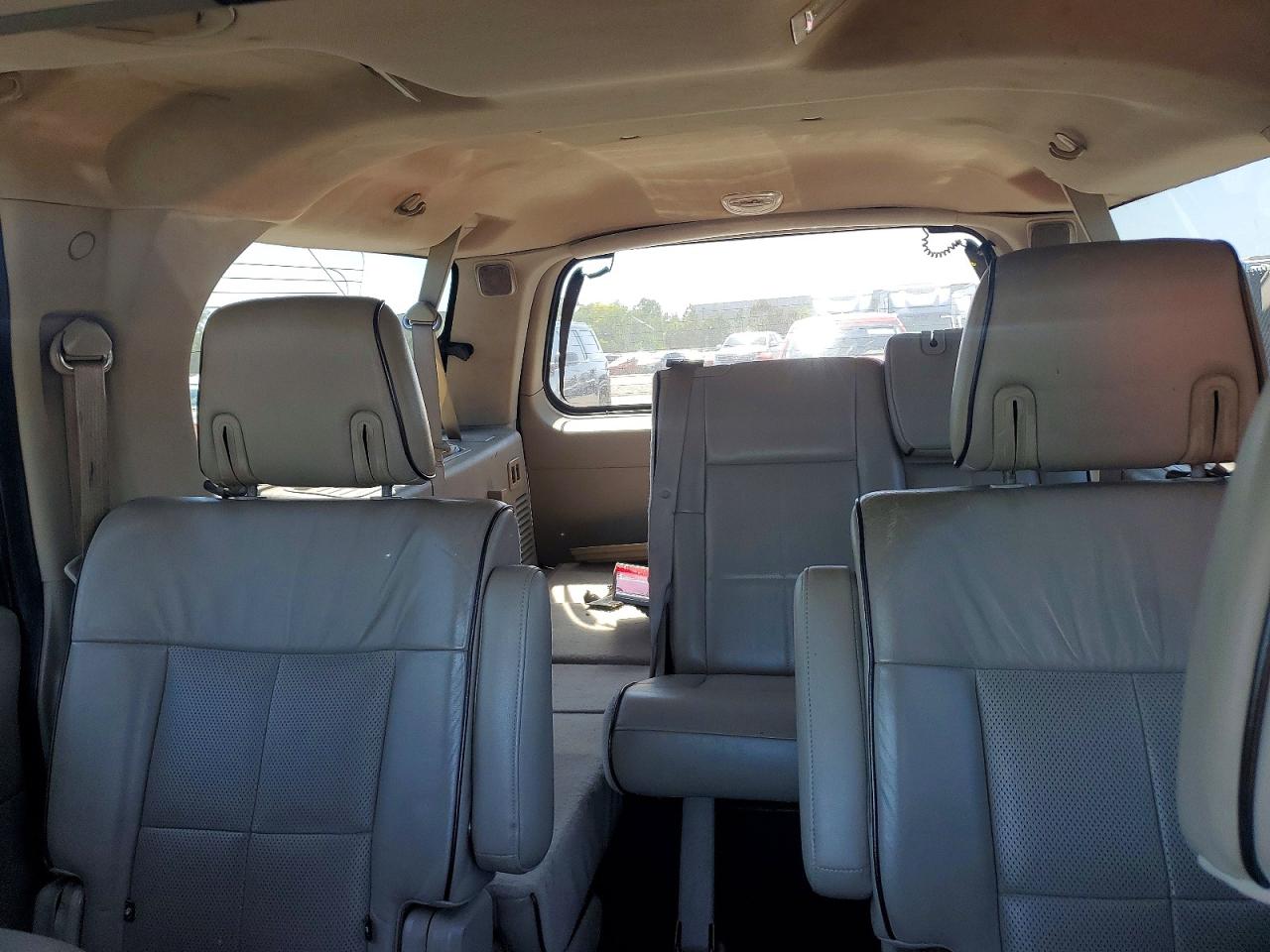 2009 Lincoln Navigator VIN 5LMFL28589EJ01986 photo 10