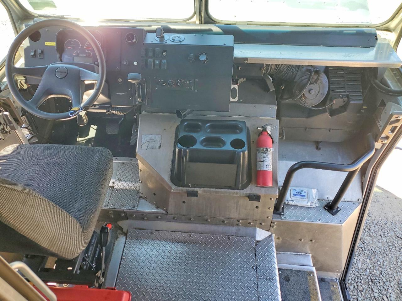 2021 FREIGHTLINER All other VIN 4UZAC2GA4MCMM9252 photo 8