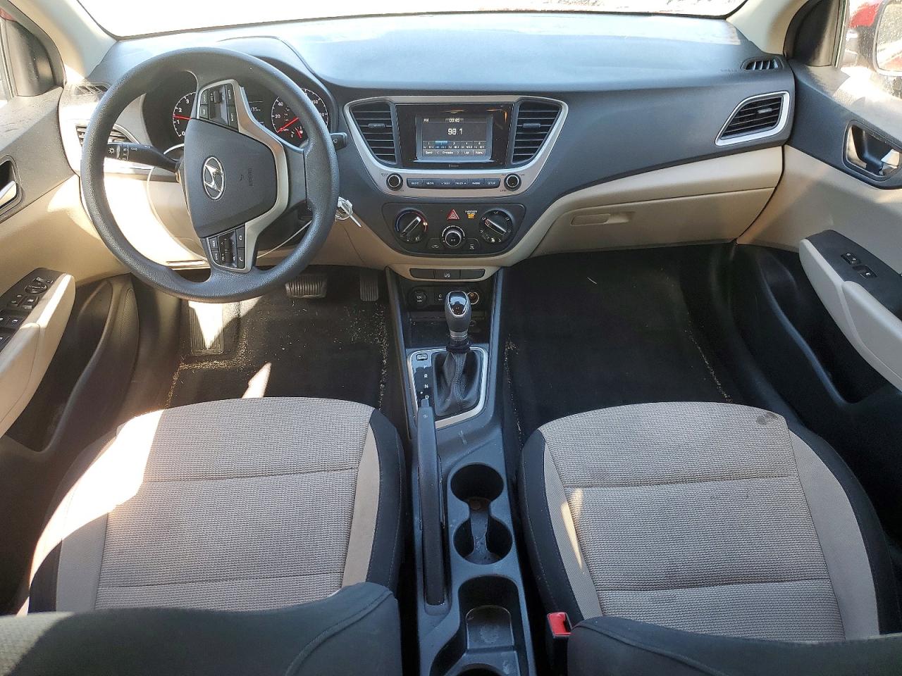 2020 Hyundai Accent VIN 3KPC24A6XLE120188 photo 8