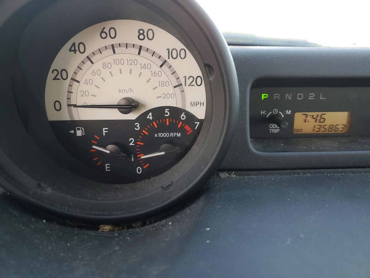 2006 Toyota Scion VIN JTLKT324X64121741 photo 9