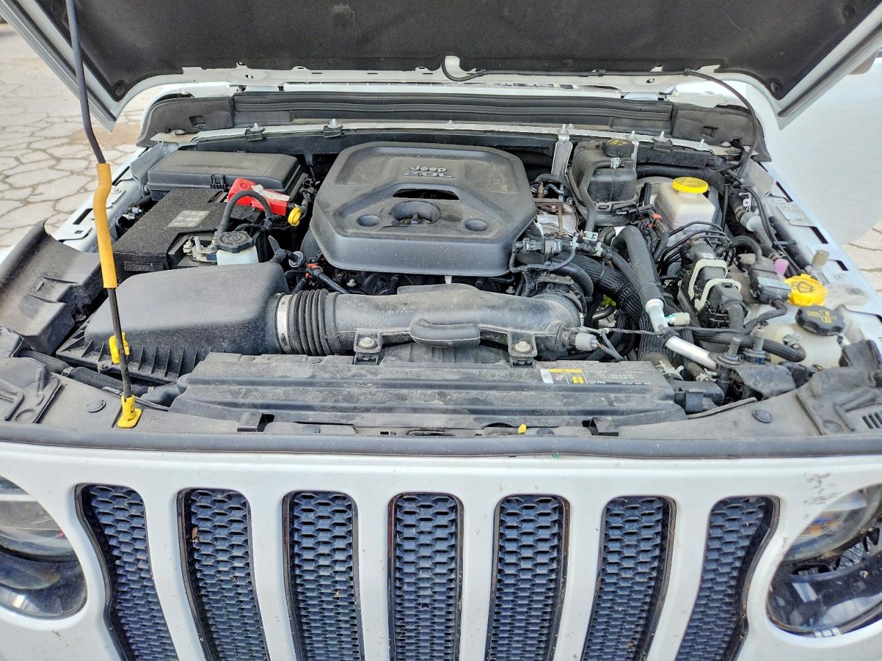 2020 Jeep Wrangler / VIN 1C4HJXEN5LW145288 photo 11