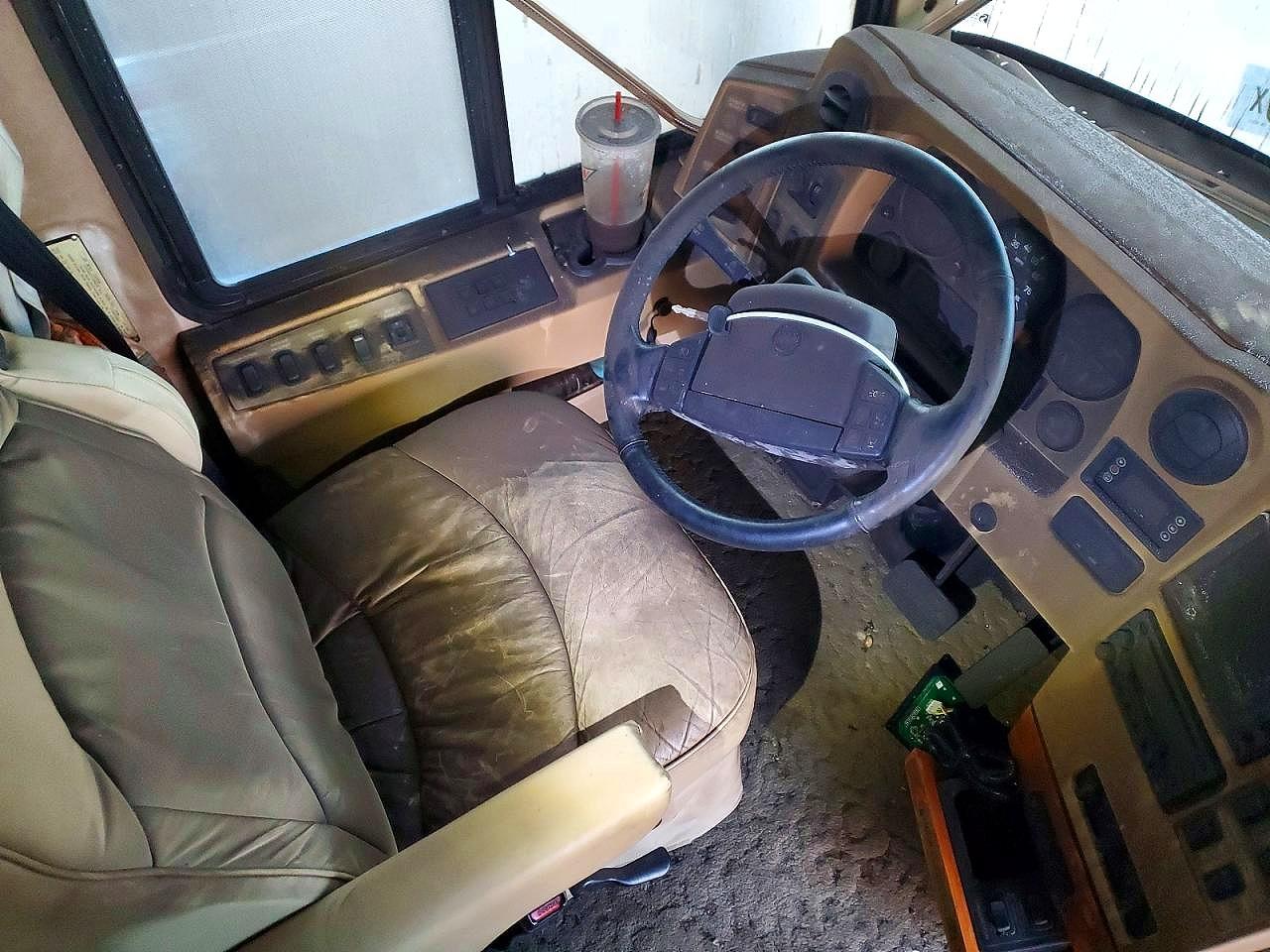 2005 WINNEBAGO All other VIN 4UZAAHCY15CU61615 photo 5