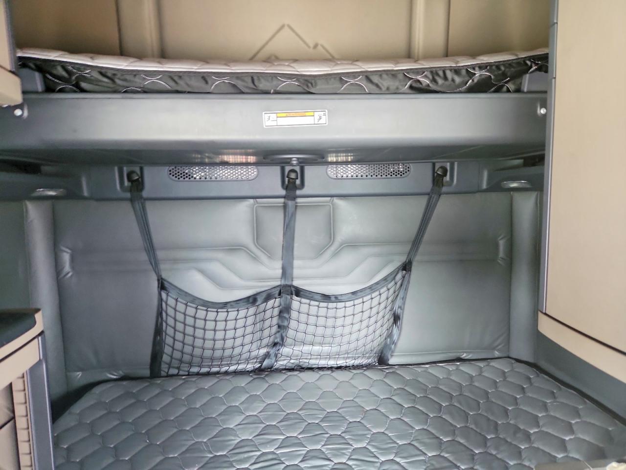 2017 FREIGHTLINER All other VIN 1FUJGLDR5HLHM7660 photo 6