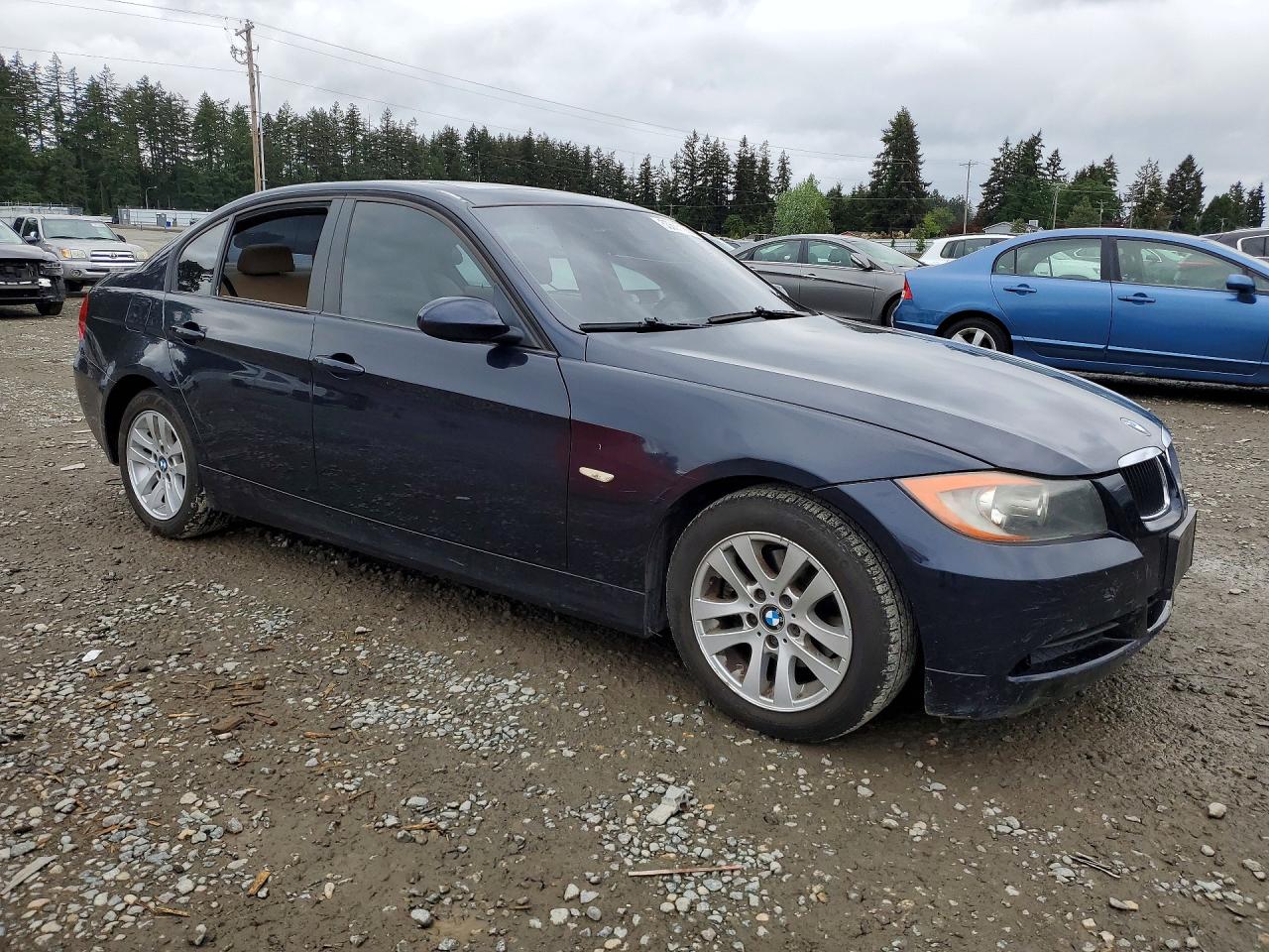 2006 BMW 3 series VIN WBAVB13556PT06878 photo 4