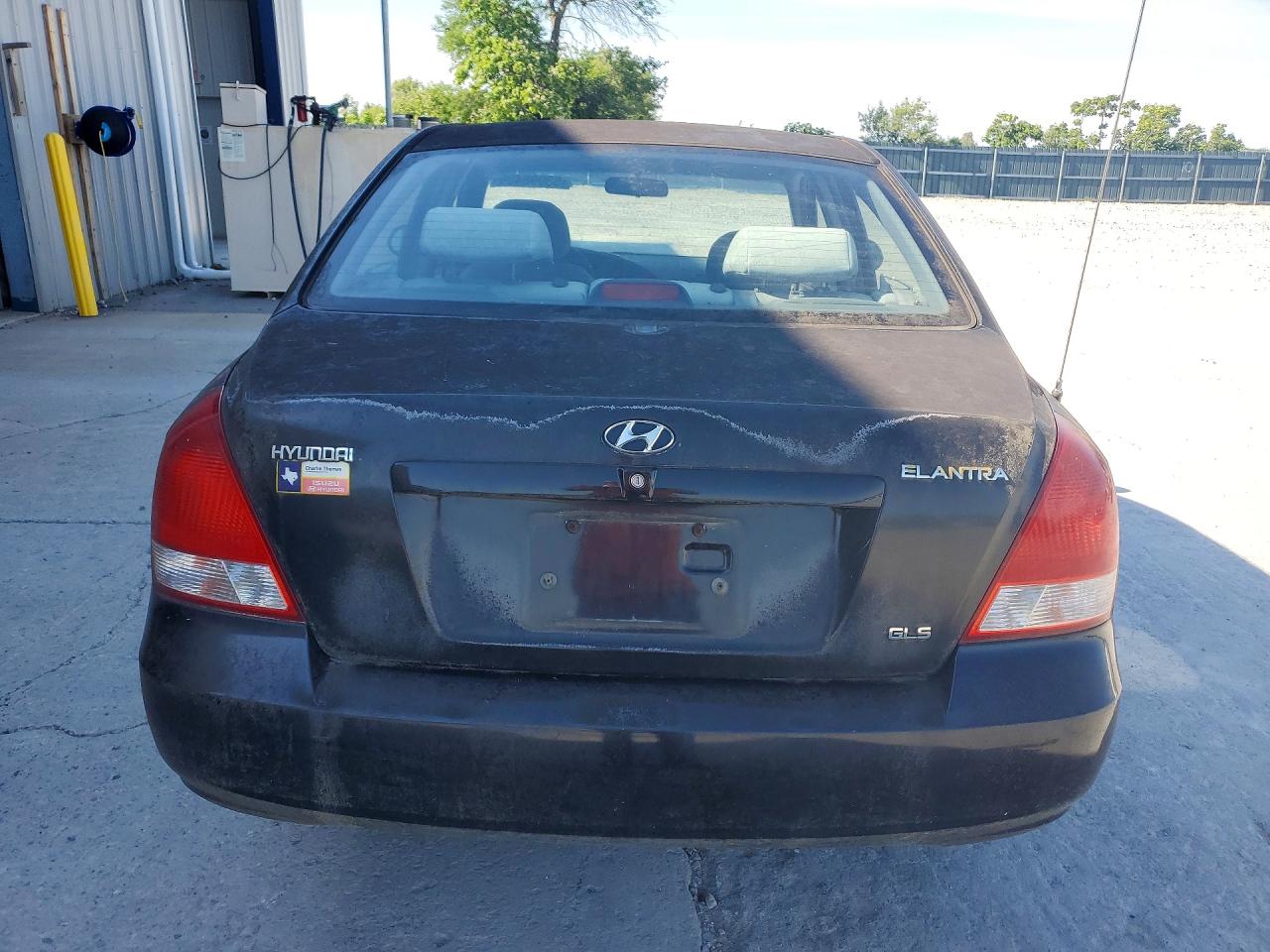 2002 Hyundai Elantra VIN KMHDN45D32U301746 photo 6