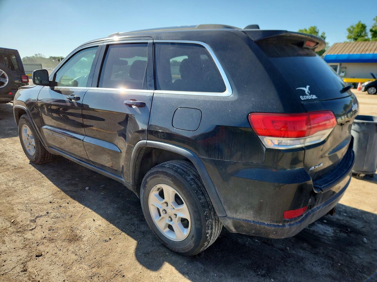 2017 Jeep Grand cher VIN 1C4RJFAG3HC630558 photo 2