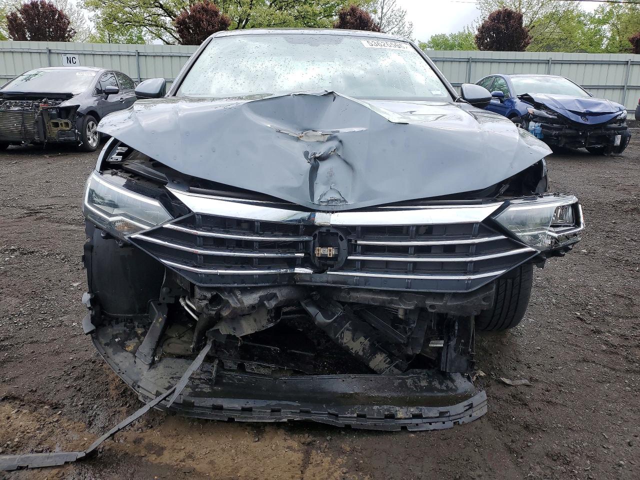 2019 Volkswagen Jetta VIN 3VWC57BU0KM147830 photo 5