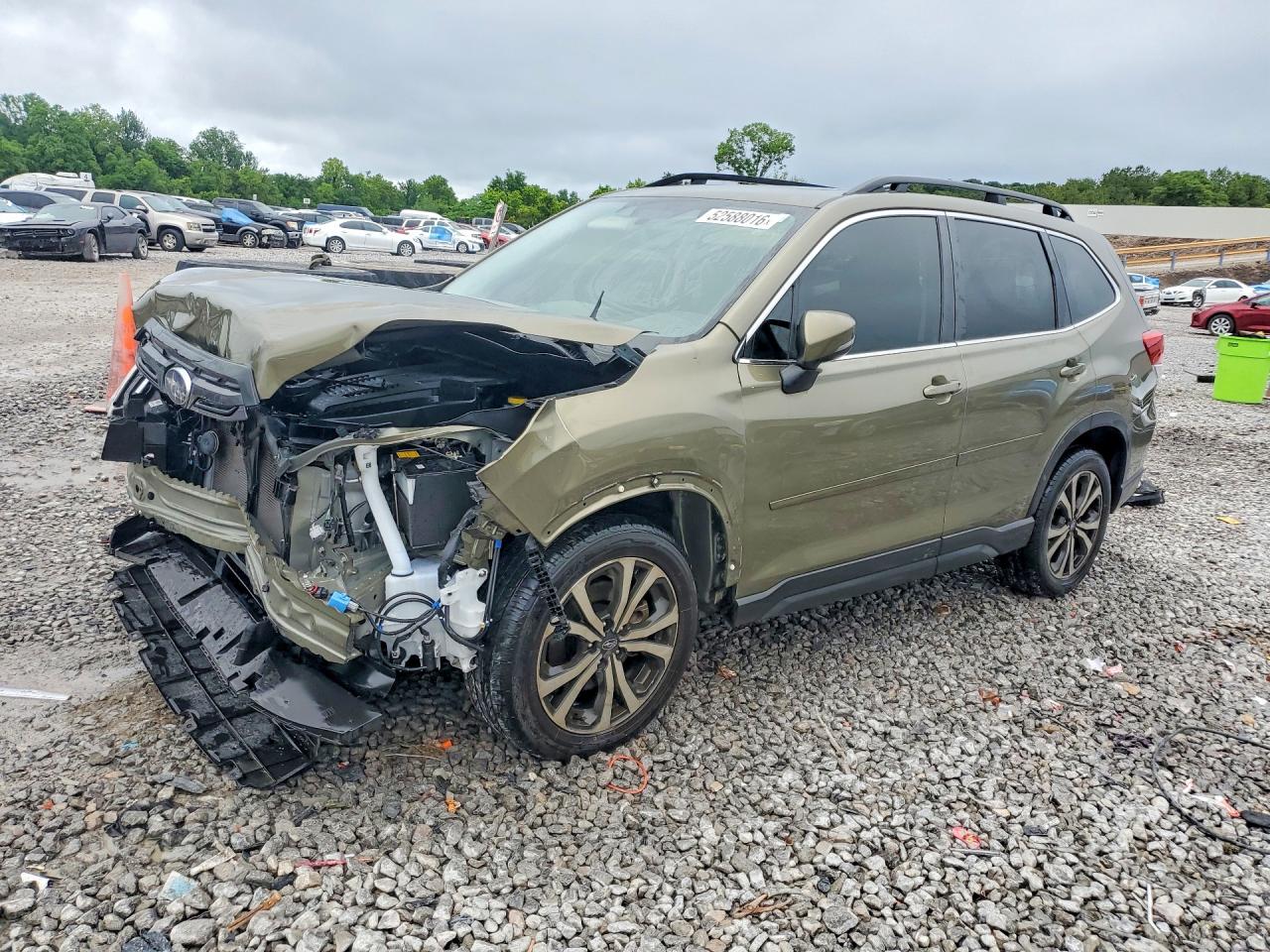 2022 Subaru Forester VIN JF2SKAPC6NH524305 photo 1