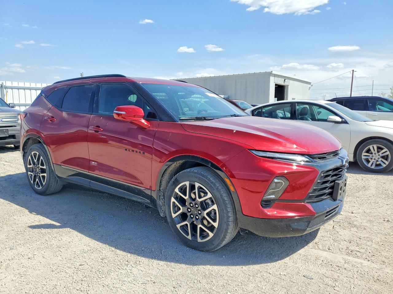 2025 Chevrolet Blazer VIN 3GNKBKRS0SS112089 photo 4
