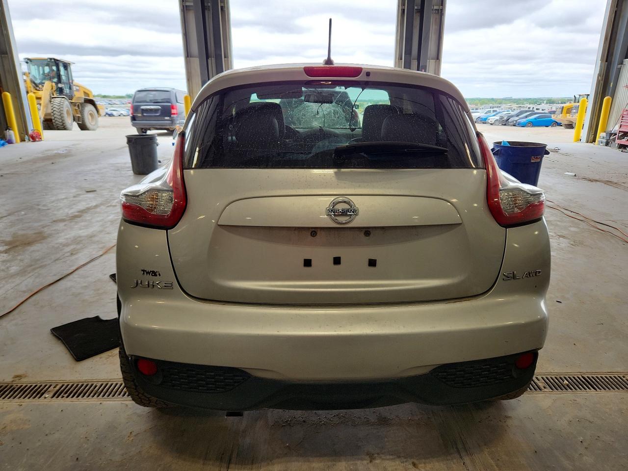 2015 Nissan Juke VIN JN8AF5MV1FT565651 photo 6