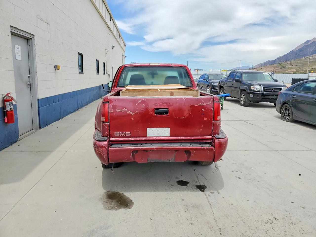 2000 GMC Sonoma VIN 1GTCS1942Y8110774 photo 6