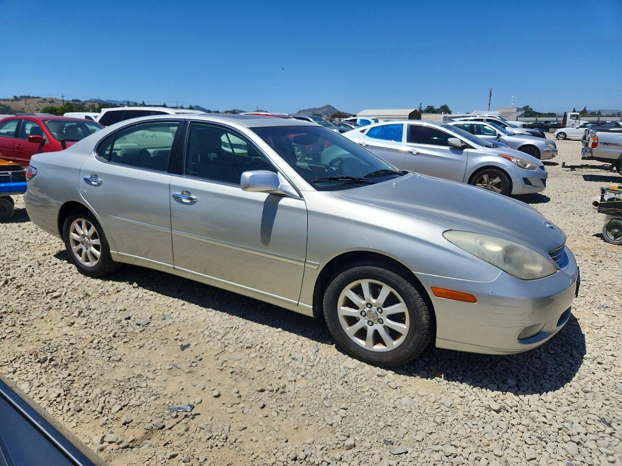 2004 Lexus Es330 VIN JTHBA30G845010030 photo 4