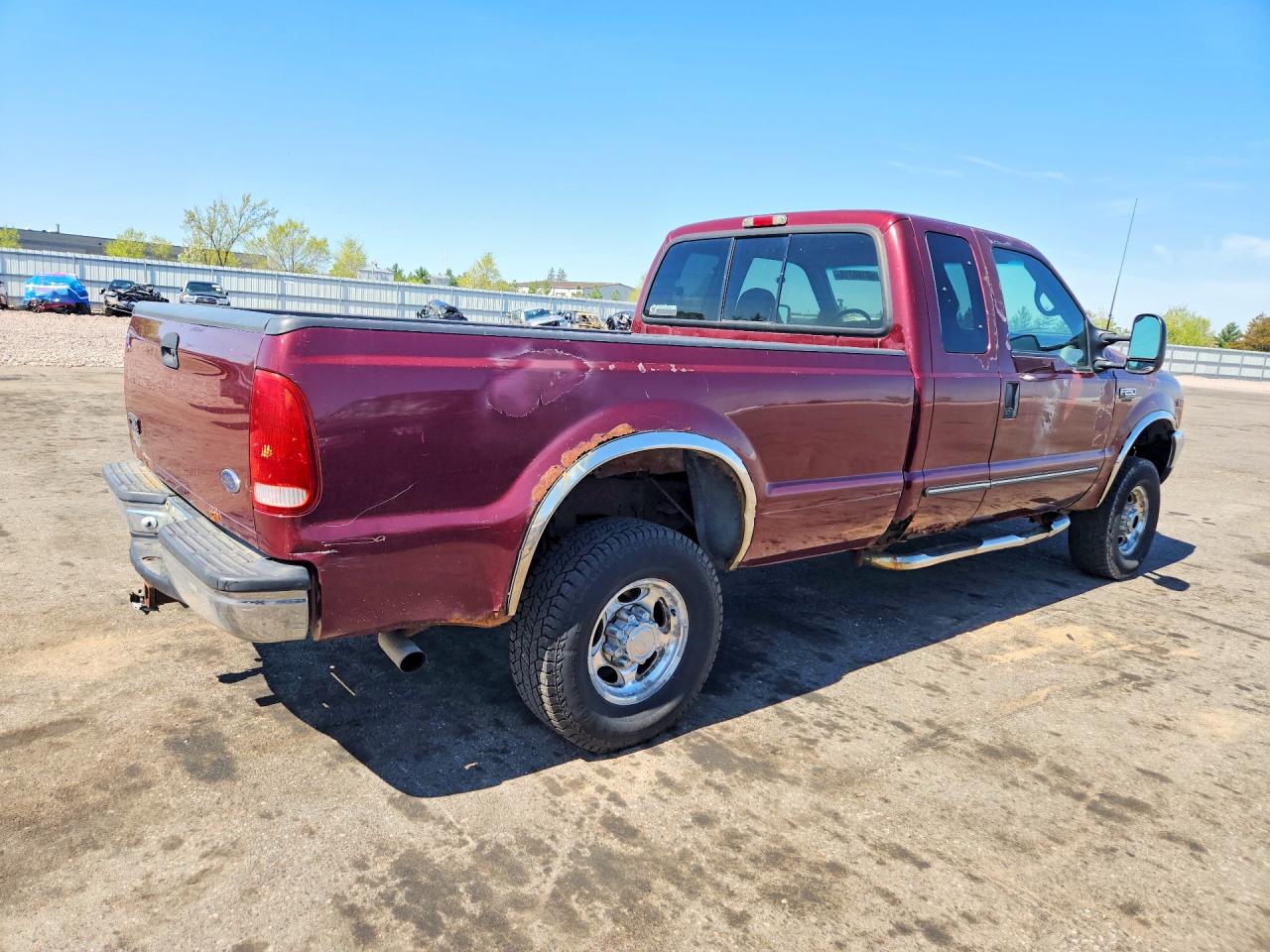 1999 Ford F250 VIN 1FTNX21S6XEF05633 photo 3