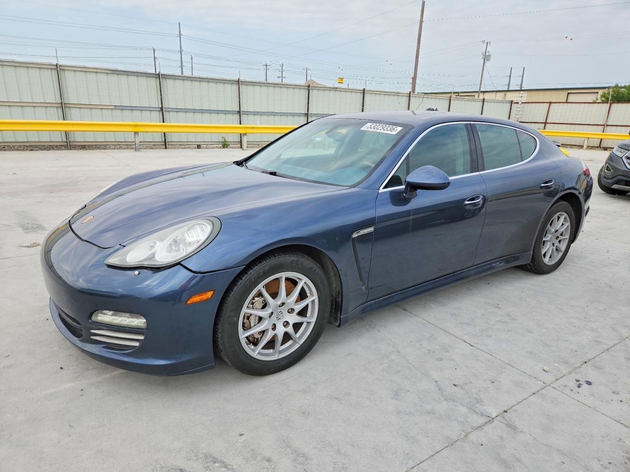 2010 PORSCHE Panamera VIN WP0AB2A72AL063977 photo 1