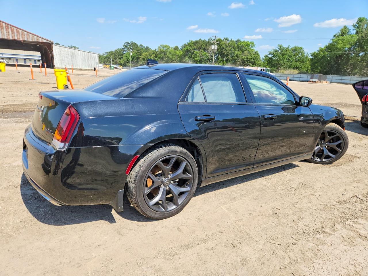 2021 Chrysler 300 VIN 2C3CCAAG9MH580196 photo 3