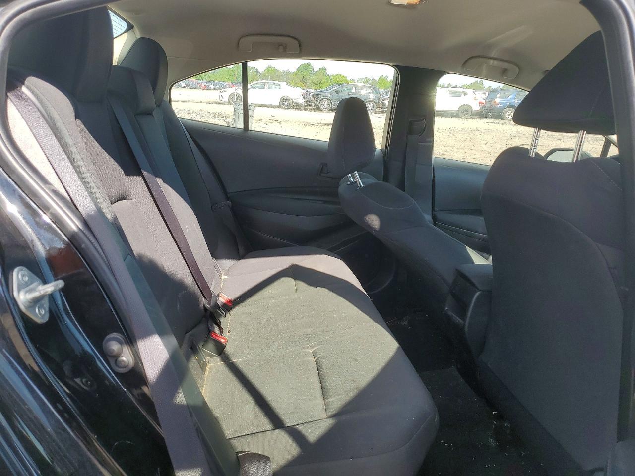 2022 Toyota Corolla VIN JTDEAMDE9NJ058187 photo 10