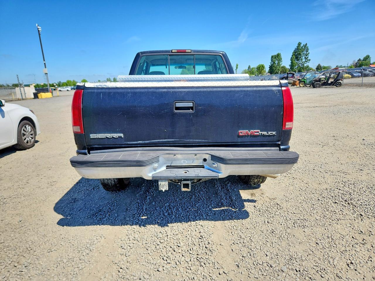 1997 GMC SIERRA VIN 2GTEK19R6V1536518 photo 6