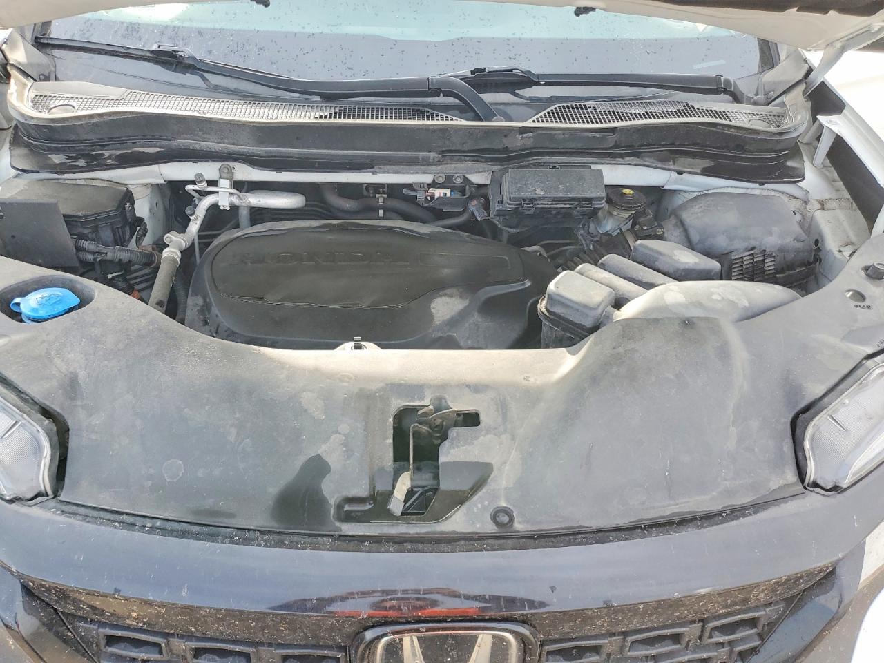 2021 Honda Passport VIN 5FNYF8H05MB028145 photo 11