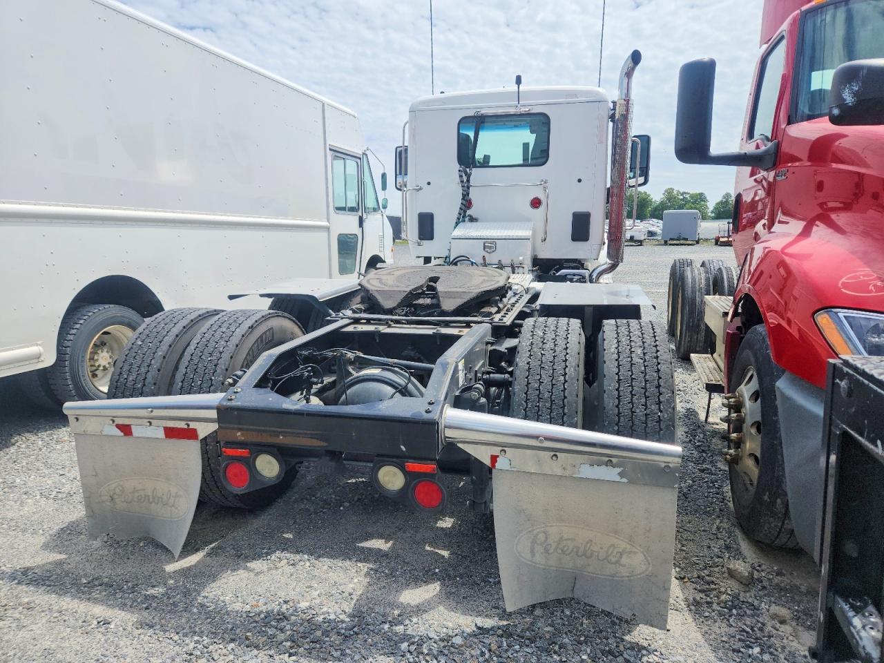 2016 PETERBILT All other VIN 1XPBDP9X5GD343992 photo 4