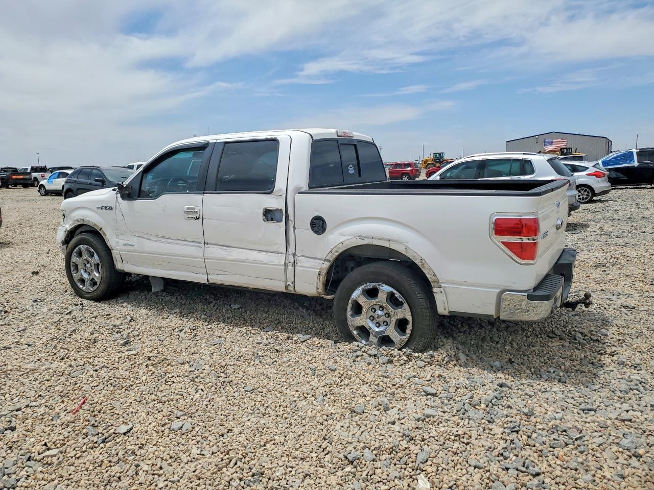 2012 Ford F150 VIN 1FTFW1CT0CKE17812 photo 2
