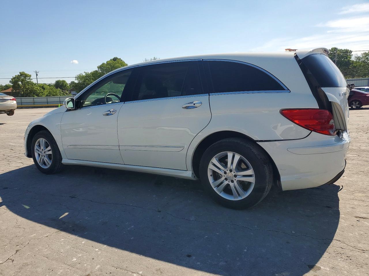 2009 Mercedes-Benz R-class VIN 4JGCB65E99A098723 photo 2