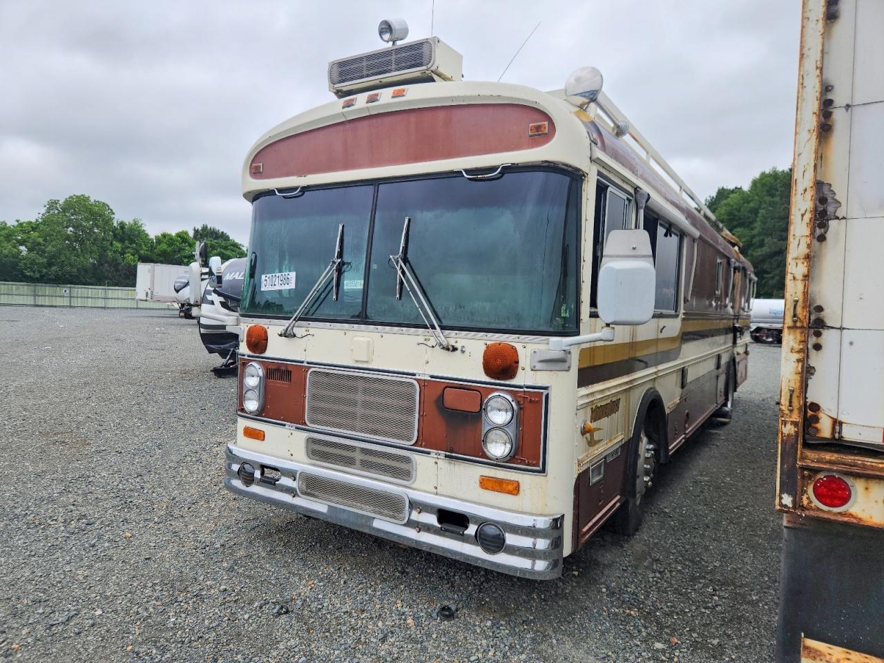 2013 BLUEBIRD All models VIN 1BBCSCX81DF059569 photo 2