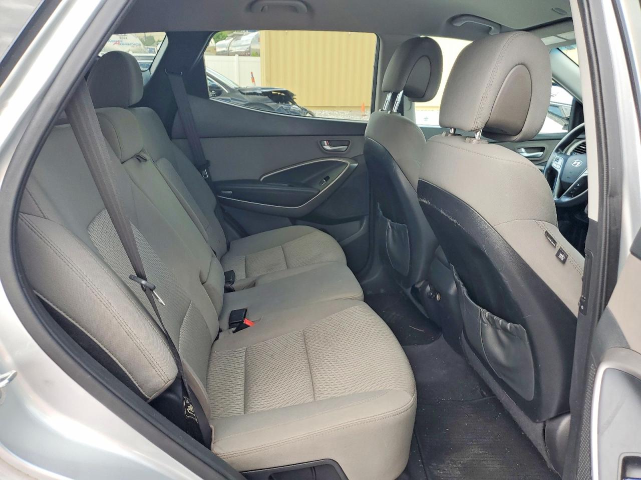 2016 Hyundai Santa fe VIN 5XYZTDLBXGG356009 photo 11