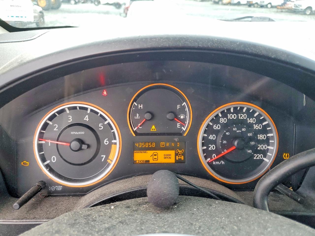 2014 Nissan TITAN VIN 1N6AA0EJXEN500838 photo 9