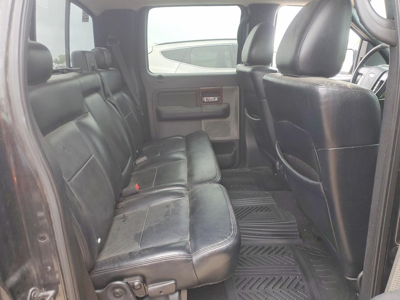2005 Ford F150 VIN 1FTPW12535KD37236 photo 10