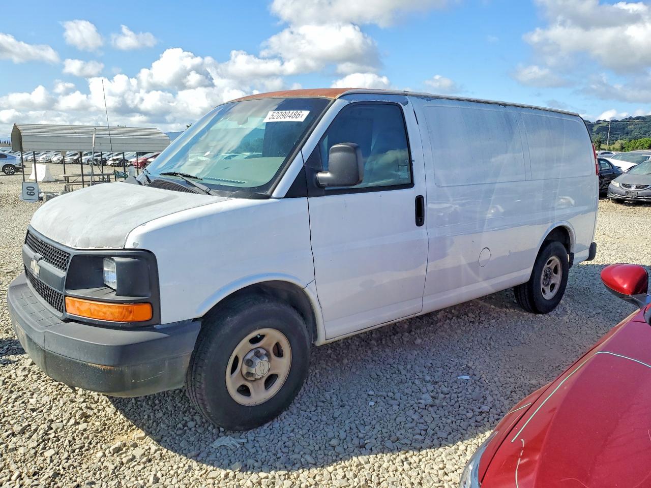 2008 CHEV Express VIN 1GCFG15X281104707 photo 1