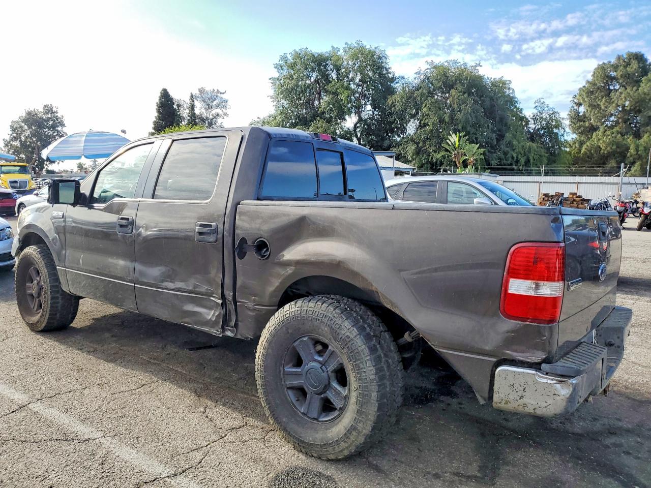 2005 FORD F150 VIN 1FTPW12515KE85224 photo 2