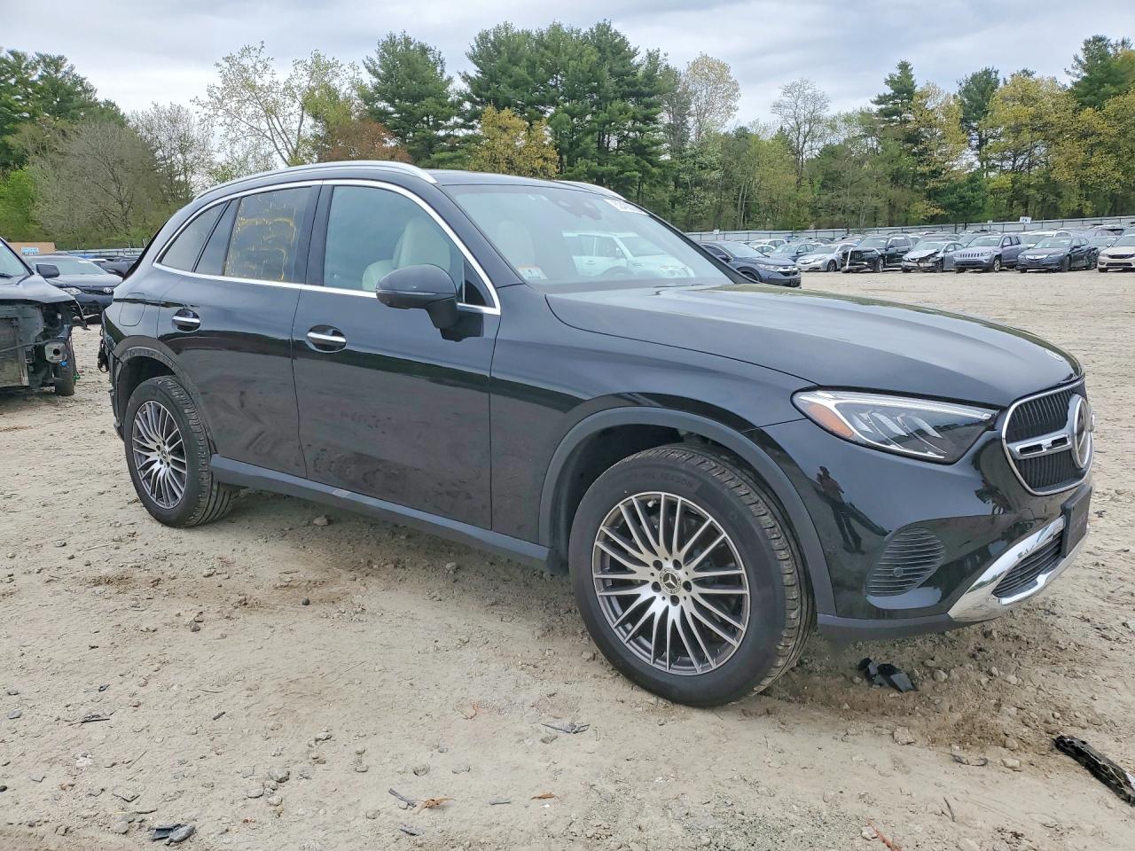 2024 Mercedes-Benz Glc class VIN W1NKM4HB2RF112005 photo 4