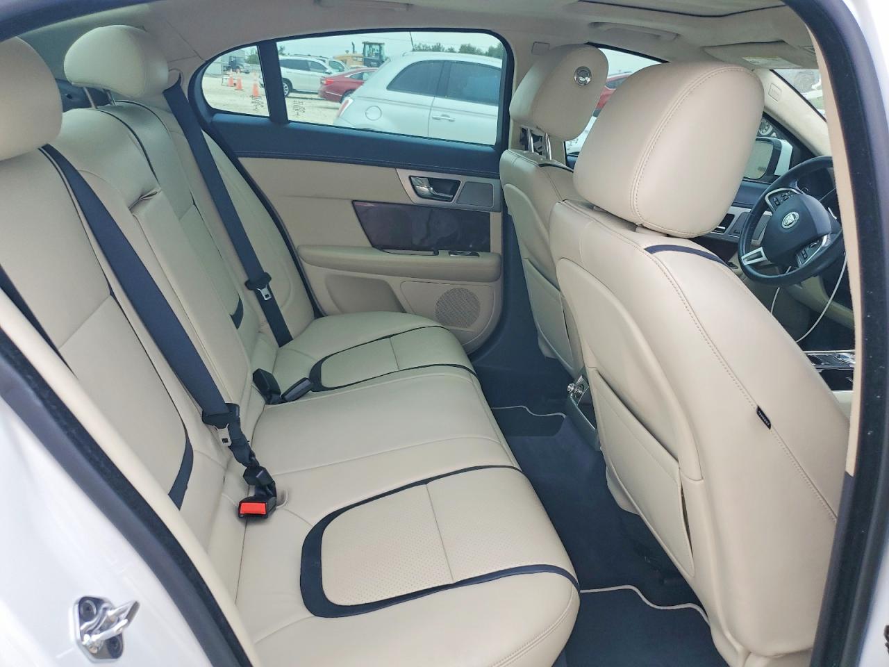 2013 Jaguar Xf VIN SAJWA0E75D8S68192 photo 10