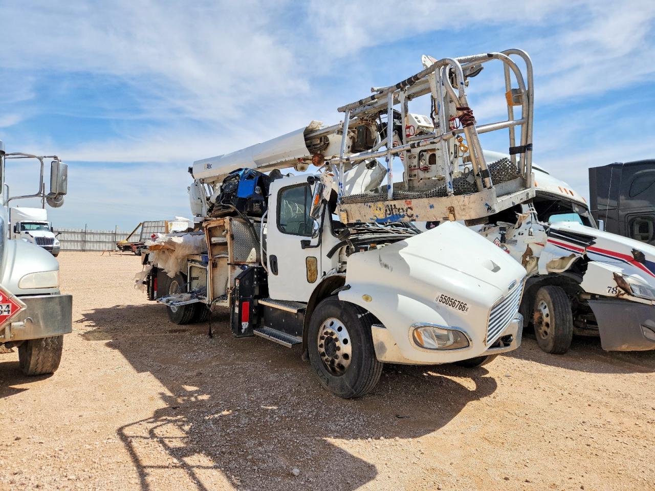 2020 FREIGHTLINER All other VIN 1FVACWFD2LHKW5893 photo 9
