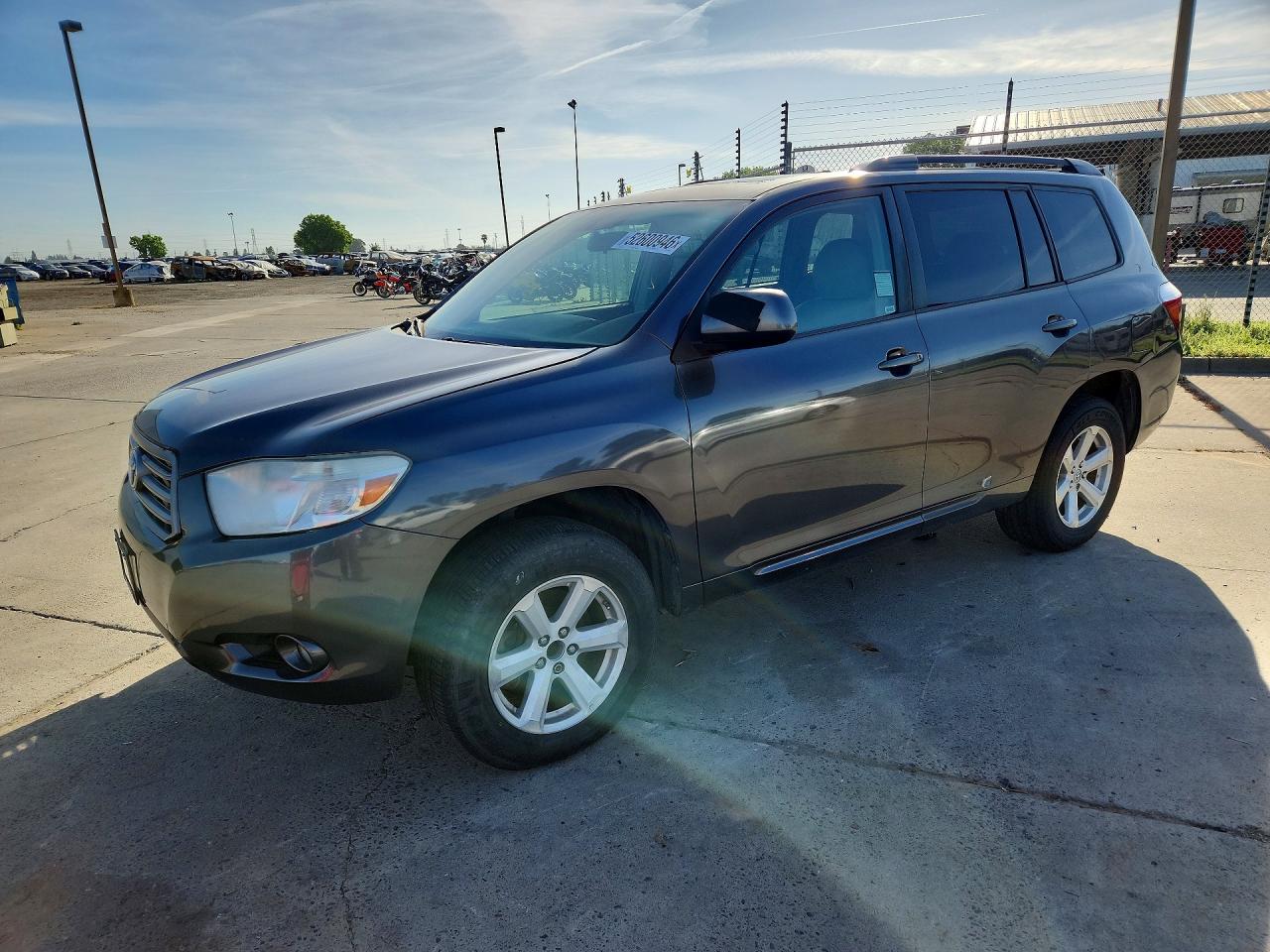 2010 Toyota Highlander VIN 5TDJK3EH7AS023420 photo 1