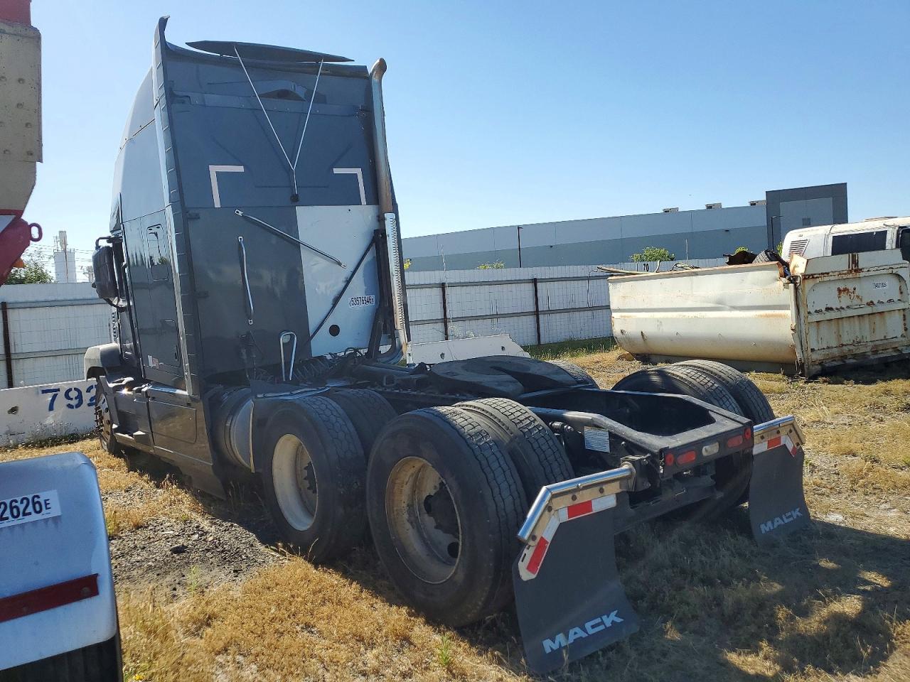 2023 MACK All other VIN 1M1AN4GY6PM031698 photo 3