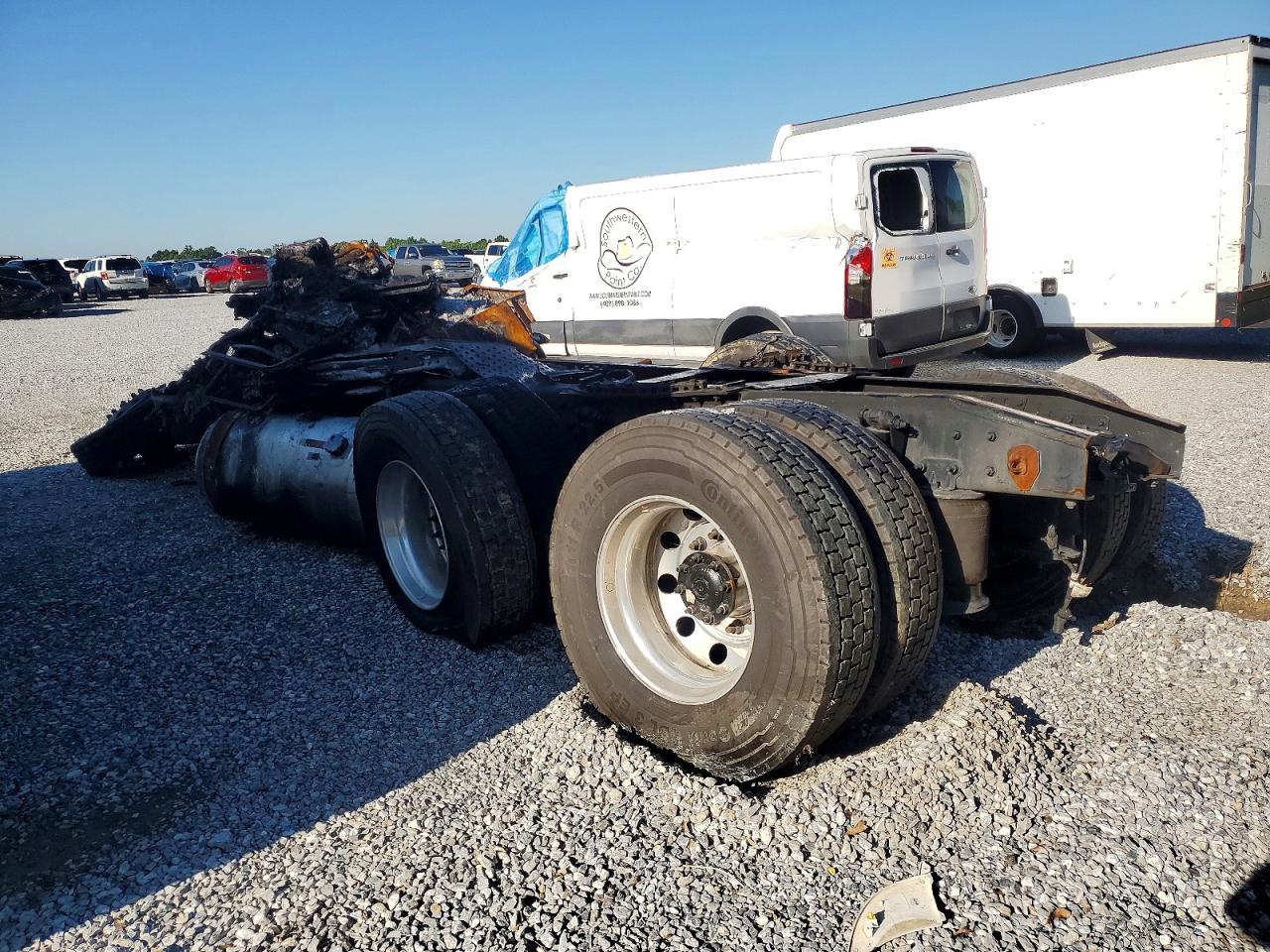 2026 FREIGHTLINER All other VIN 3AKJHLDV3TSWP7483 photo 3