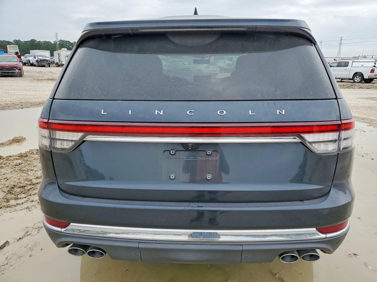 2022 Lincoln Aviator VIN 5LM5J7XCXNGL08182 photo 6