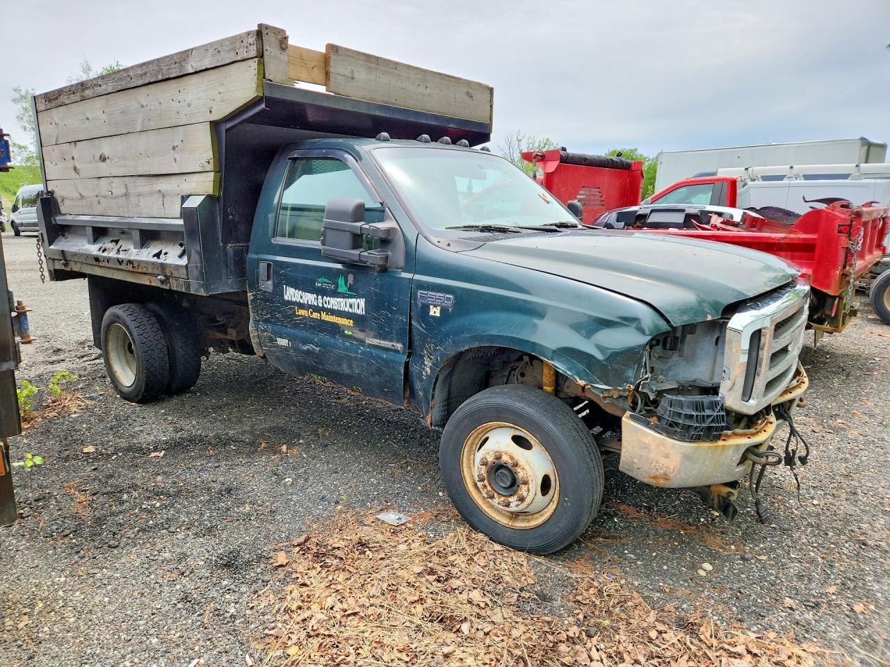 2001 Ford F550 VIN 1FDAF57F81EB84792 photo 4
