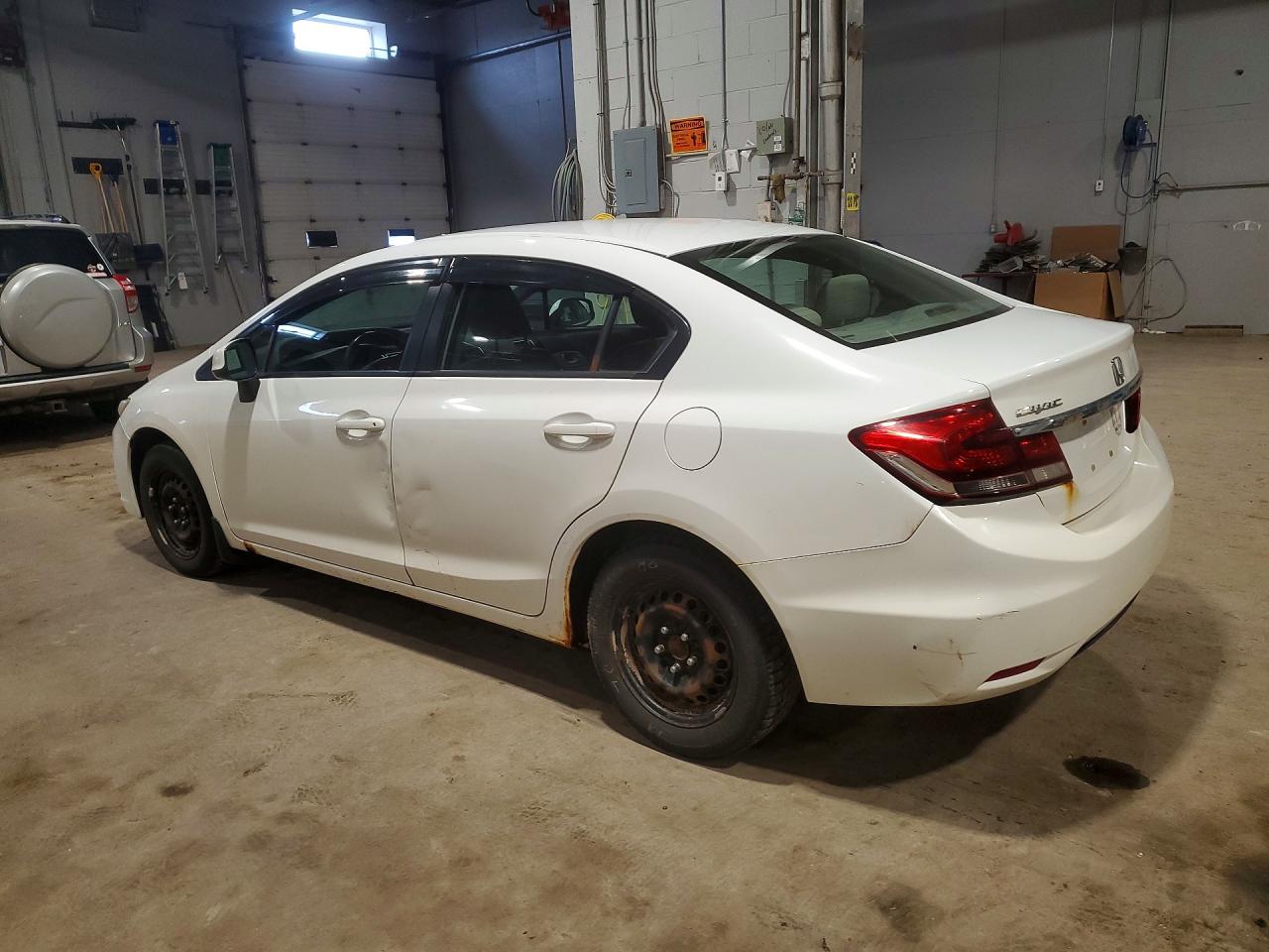 2013 Honda Civic VIN 2HGFB2F43DH109565 photo 2