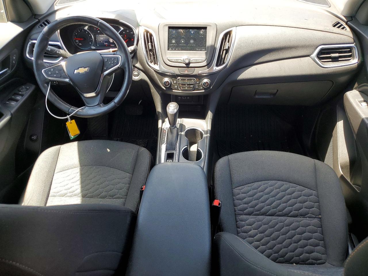 2019 Chevrolet Equinox VIN 3GNAXLEX2KS635604 photo 8