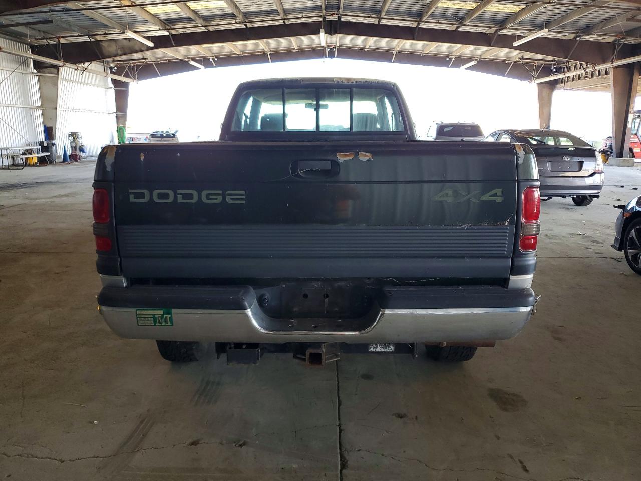 1996 Dodge Ram 2500 VIN 1B7KF23W0TJ121533 photo 6