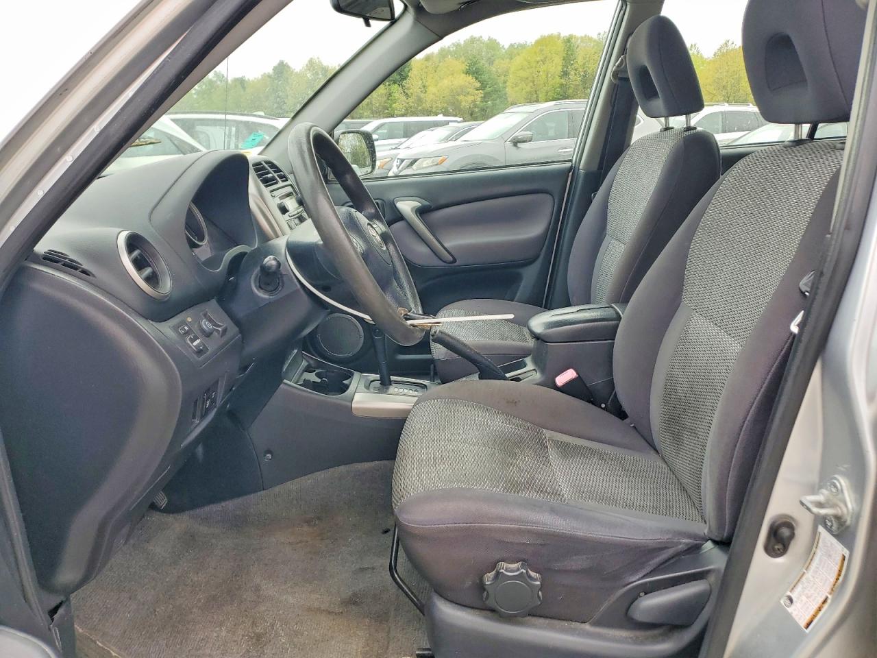 2005 Toyota Rav4 base VIN JTEGD20V656001891 photo 7