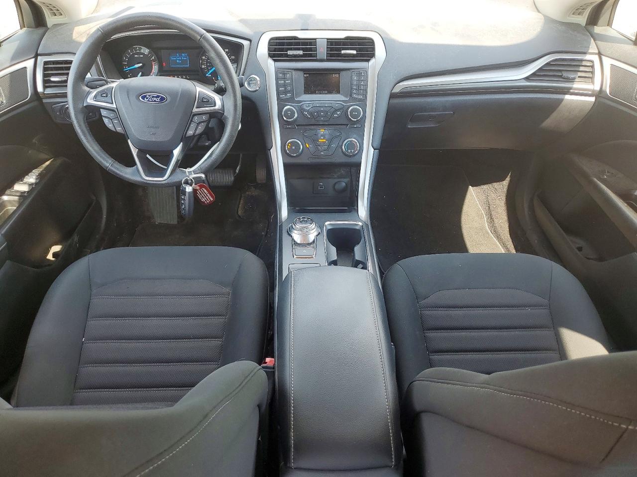 2017 Ford Fusion VIN 3FA6P0G73HR221179 photo 8